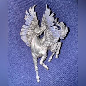 1980’s JJ Fantasy Collection Large Glitter Pegasus Brooch